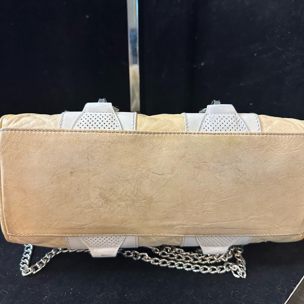 Balenciaga Vintage Cream and Beige Leather Shoulder Bag /Crossbody - Picture 10 of 16